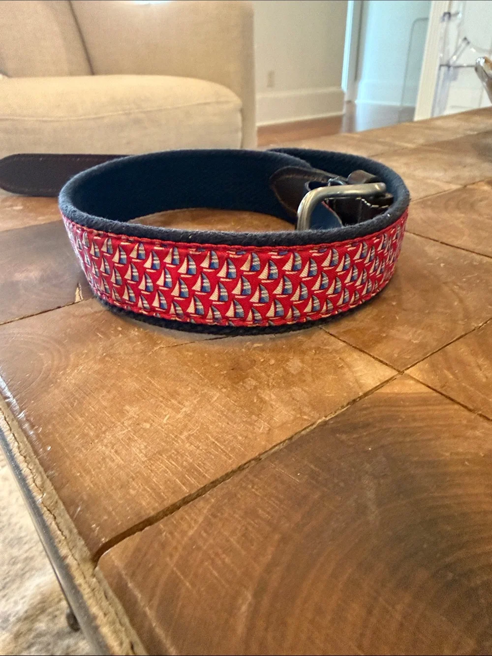 Kids Vineyard Vines Brown Leather Belt with Red Nautical Sail Pattern like new